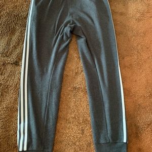 Adidas sweatpants jogger. Sz. L